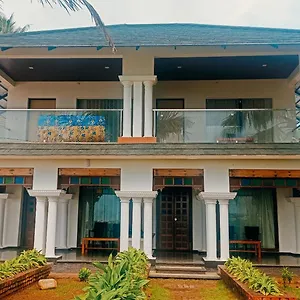West Bay Palm Treeheritage Varkala